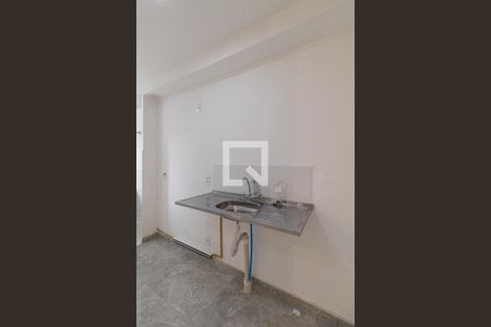 Sala/Cozinha/Área de Serviço  de apartamento para alugar com 2 quartos, 42m² em Vila Silvia, São Paulo