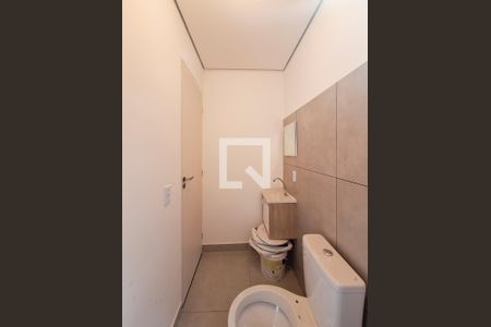 Banheiro Quarto 1 de casa para alugar com 2 quartos, 50m² em Santana, São Paulo