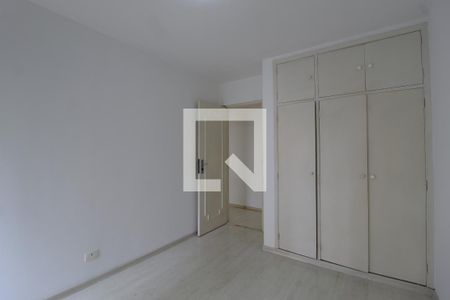 Quarto 2 de apartamento para alugar com 2 quartos, 75m² em Moema, São Paulo
