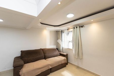 Sala de casa de condomínio para alugar com 3 quartos, 129m² em Parque Casa de Pedra, São Paulo