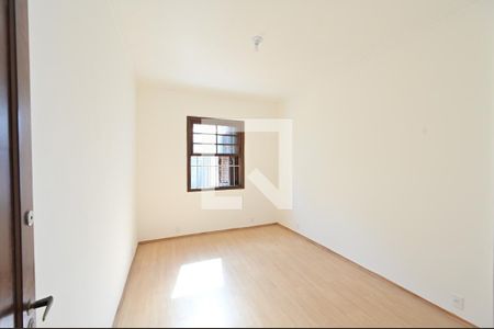 Quarto 1 de casa para alugar com 3 quartos, 130m² em Parque Imperial, São Paulo