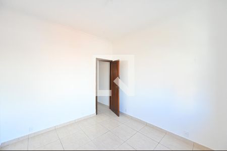 Quarto 2 de casa para alugar com 3 quartos, 130m² em Parque Imperial, São Paulo