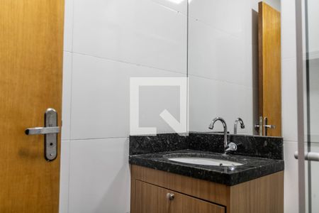 Banheiro da Suíte de apartamento para alugar com 2 quartos, 95m² em Cinquentenario, Belo Horizonte