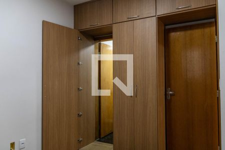 Suíte de apartamento para alugar com 2 quartos, 95m² em Cinquentenario, Belo Horizonte