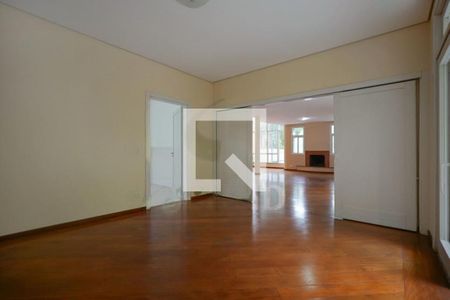 Casa à venda com 4 quartos, 575m² em Santo Amaro, São Paulo