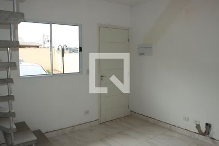 Casa de Condomínio para alugar com 2 quartos, 65m² em Chácara Ondas Verdes, Cotia