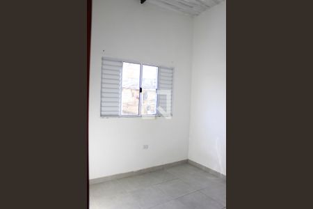 Quarto 1 de casa para alugar com 2 quartos, 60m² em Vila Itapoan, Guarulhos