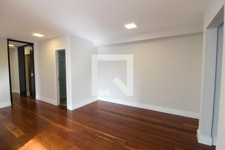 Sala de apartamento à venda com 1 quarto, 60m² em Jardim das Vertentes, São Paulo