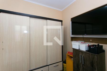 Quarto 2 de casa à venda com 3 quartos, 141m² em Vila Carmosina, São Paulo