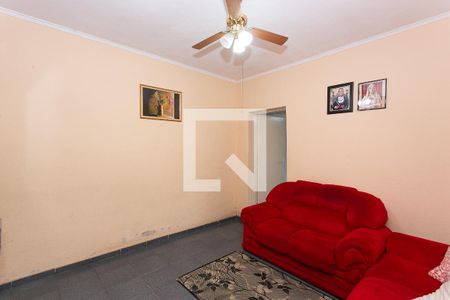 Sala de casa à venda com 3 quartos, 141m² em Vila Carmosina, São Paulo