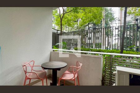 Varanda de kitnet/studio para alugar com 1 quarto, 25m² em Vila Madalena, São Paulo
