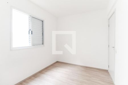 Quarto 1 de apartamento para alugar com 2 quartos, 50m² em Jardim Nélia, Ferraz de Vasconcelos