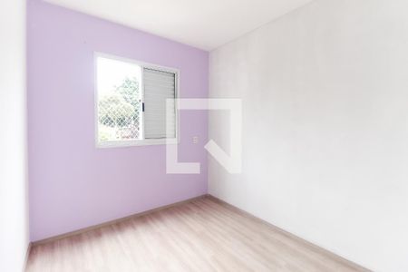 Quarto 2 de apartamento para alugar com 2 quartos, 50m² em Jardim Nélia, Ferraz de Vasconcelos