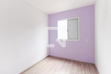 Quarto 2 de apartamento para alugar com 2 quartos, 50m² em Jardim Nélia, Ferraz de Vasconcelos