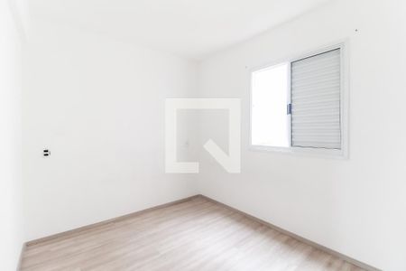 Quarto 1 de apartamento para alugar com 2 quartos, 50m² em Jardim Nélia, Ferraz de Vasconcelos