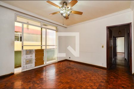 Sala de TV de apartamento para alugar com 3 quartos, 200m² em São Pedro, Belo Horizonte