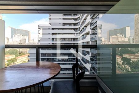 Varanda de kitnet/studio para alugar com 1 quarto, 25m² em República, São Paulo