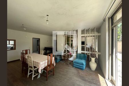 Casa à venda com 4 quartos, 393m² em Chácara Monte Alegre, São Paulo