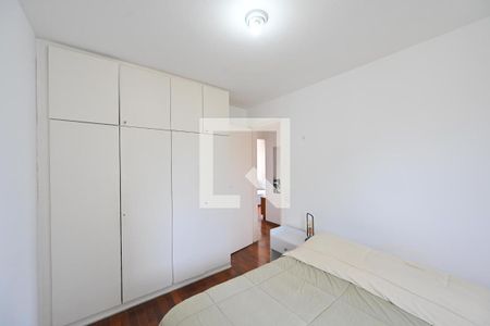 Quarto 1 de apartamento para alugar com 2 quartos, 70m² em Chácara Inglesa, São Paulo