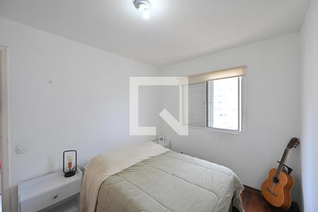 Quarto 1 de apartamento para alugar com 2 quartos, 70m² em Chácara Inglesa, São Paulo