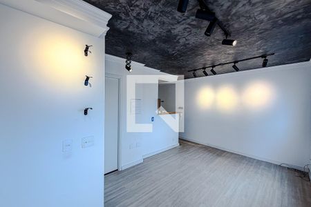Sala de kitnet/studio para alugar com 1 quarto, 37m² em Cambuci, São Paulo