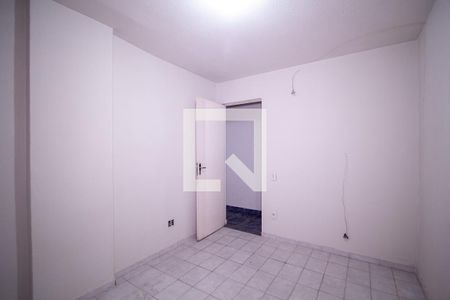 Quarto 2 de apartamento para alugar com 2 quartos, 100m² em Colubandê, São Gonçalo