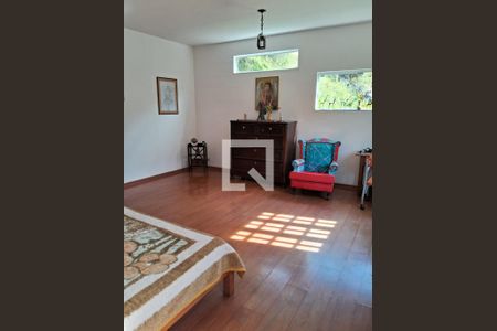 Quarto de casa para alugar com 4 quartos, 238m² em Quarteirão Ingelheim, Petrópolis