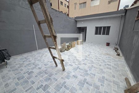 Area de casa para alugar com 3 quartos, 200m² em Guilhermina, Praia Grande