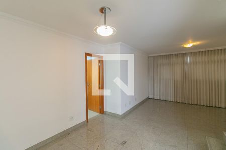 Apartamento à venda com 4 quartos, 206m² em Jaraguá, Belo Horizonte