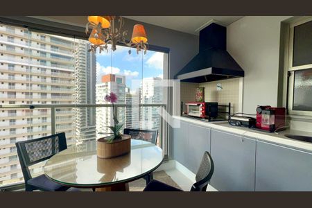 Varanda gourmet de apartamento à venda com 2 quartos, 70m² em Sumarezinho, São Paulo