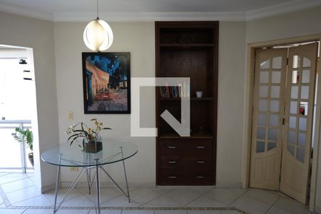 Sala de apartamento à venda com 2 quartos, 60m² em Jardim Anhanguera, São Paulo