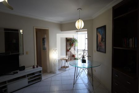 Sala de apartamento à venda com 2 quartos, 60m² em Jardim Anhanguera, São Paulo
