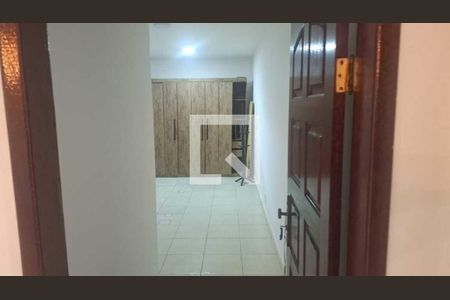Quarto de casa de condomínio para alugar com 2 quartos, 160m² em Pechincha, Rio de Janeiro