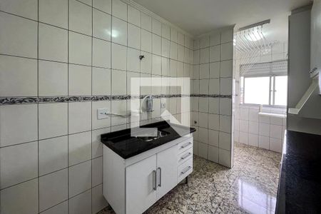Cozinha de apartamento para alugar com 3 quartos, 64m² em Jardim Botucatu, São Paulo