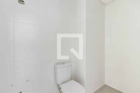 Banheiro de apartamento para alugar com 3 quartos, 64m² em Jardim Botucatu, São Paulo