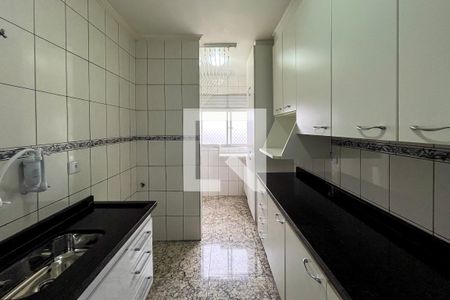 Cozinha de apartamento para alugar com 3 quartos, 64m² em Jardim Botucatu, São Paulo