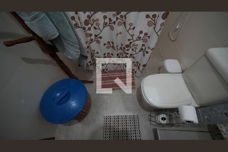 Banheiro Social de casa para alugar com 3 quartos, 166m² em Campestre, Santo André