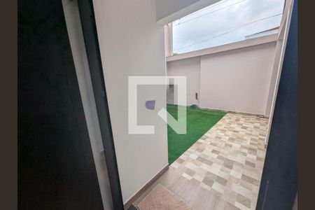 Casa à venda com 3 quartos, 100m² em Jardim Ernestina, São Paulo