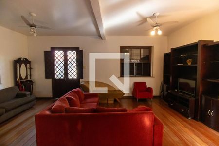 Sala de casa à venda com 4 quartos, 155m² em Fátima, Niterói
