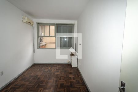 Quarto de apartamento à venda com 1 quarto, 44m² em São Geraldo, Porto Alegre