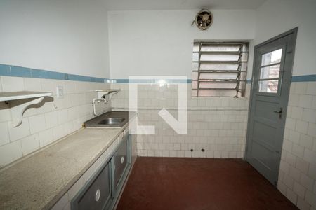 Cozinha de apartamento à venda com 1 quarto, 44m² em São Geraldo, Porto Alegre