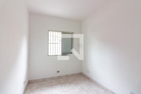 Quarto 1 de casa para alugar com 2 quartos, 80m² em Km 18, Osasco