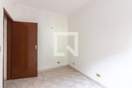 Quarto 1 de casa para alugar com 2 quartos, 80m² em Km 18, Osasco