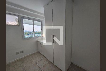 Quarto 1 de apartamento para alugar com 3 quartos, 98m² em Barra Olímpica, Rio de Janeiro