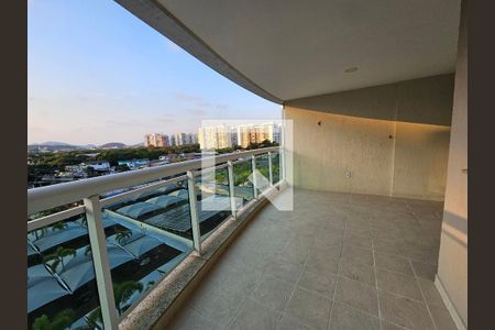 Varanda  de apartamento para alugar com 3 quartos, 98m² em Barra Olímpica, Rio de Janeiro