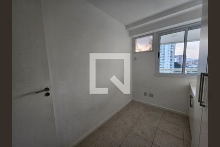 Quarto 1 de apartamento para alugar com 3 quartos, 98m² em Barra Olímpica, Rio de Janeiro