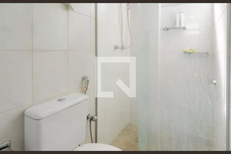 Banheiro de apartamento para alugar com 3 quartos, 78m² em Belvedere, Belo Horizonte