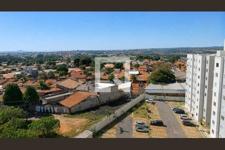 Apartamento para alugar com 2 quartos, 43m² em Chácara São Pedro, Aparecida de Goiânia
