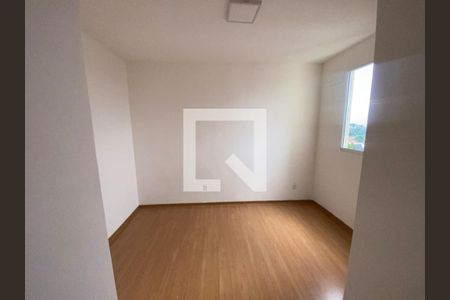 Sala de apartamento para alugar com 2 quartos, 43m² em Chácara São Pedro, Aparecida de Goiânia