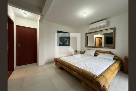 Suite  de casa para alugar com 3 quartos, 180m² em São João do Rio Vermelho, Florianópolis